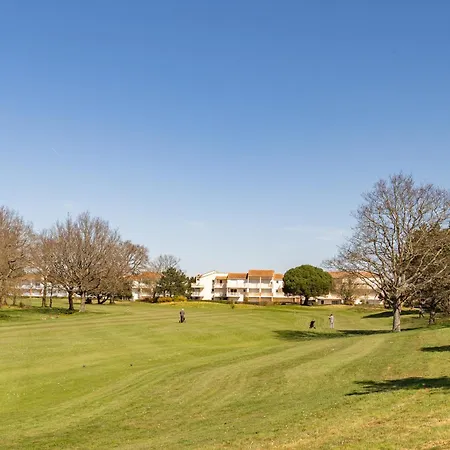 A Babord,terrasse, Golf, -58 Порник