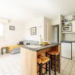 A Babord,terrasse, Golf, -58 פורניק